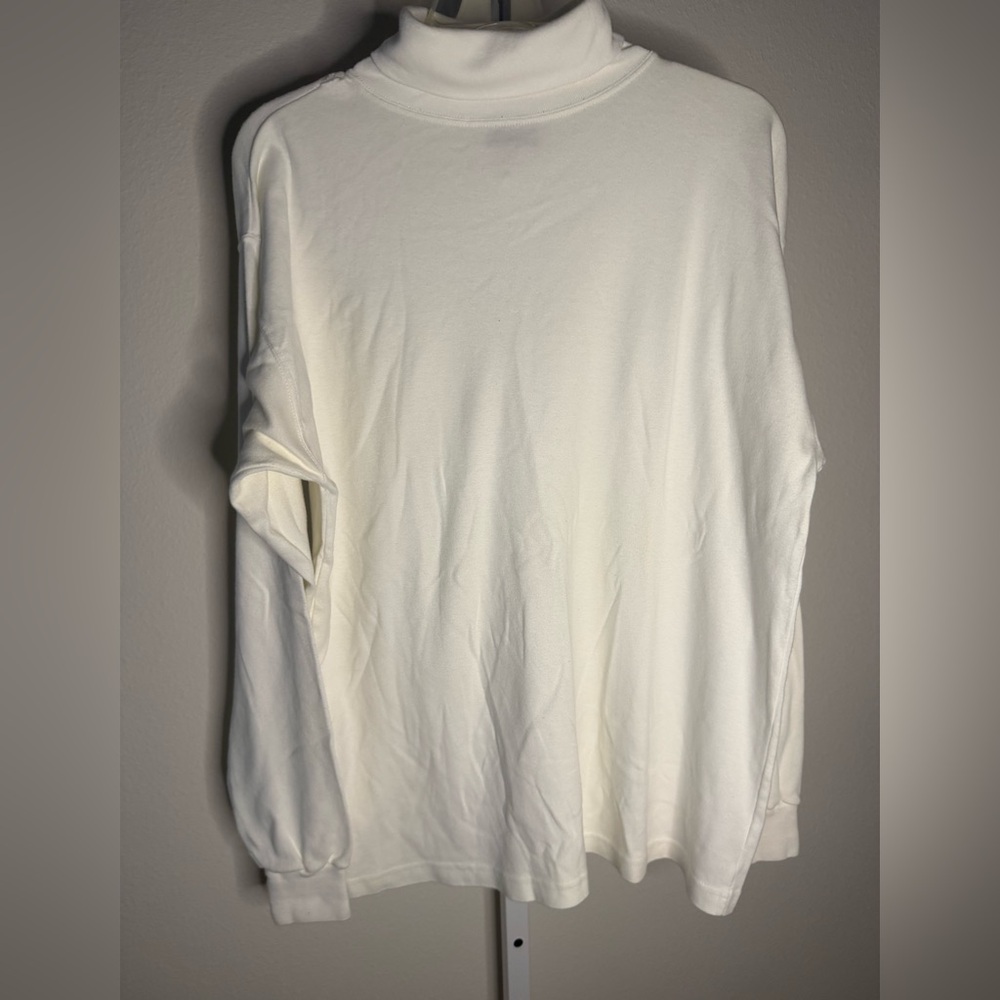 Vintage MEDALIST Classic White Long Sleeve Men's Turtleneck Tee